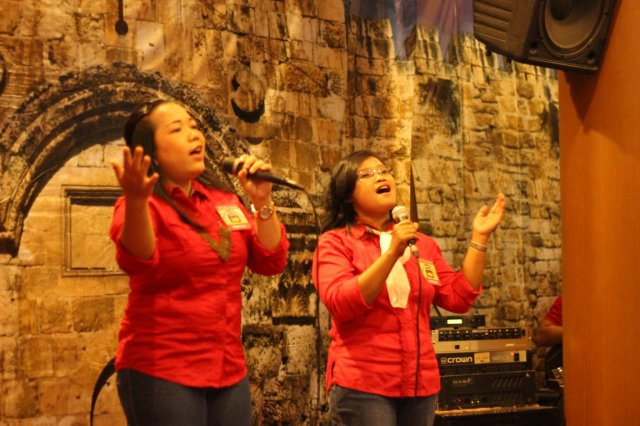 HUT GBI Pondok Gede Plaza ke 18