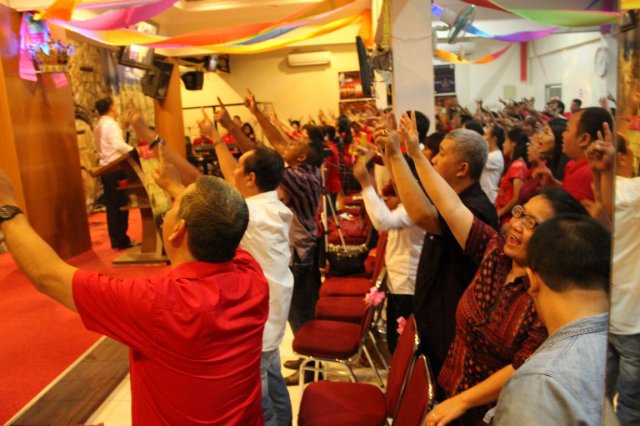 HUT GBI Pondok Gede Plaza ke 18
