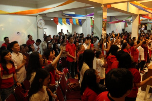 HUT GBI Pondok Gede Plaza ke 18